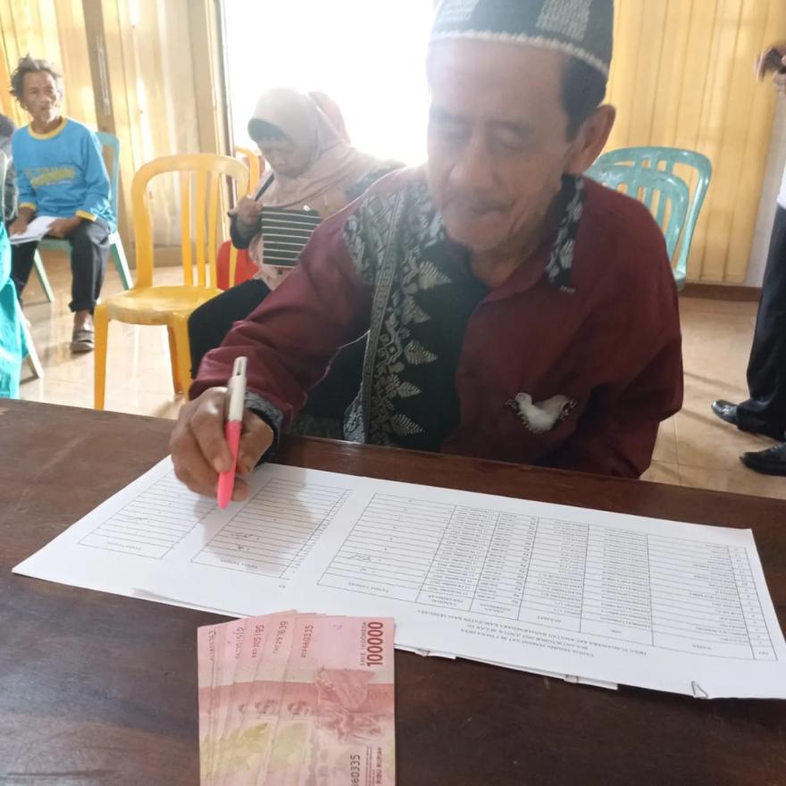 BLT DD Triwulan ke-4